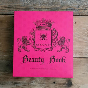 BNIB Huge SHANY Makeup Lot